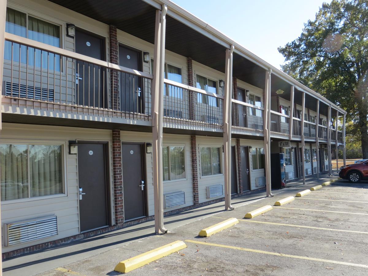 Redwood Inn Gadsden Esterno foto